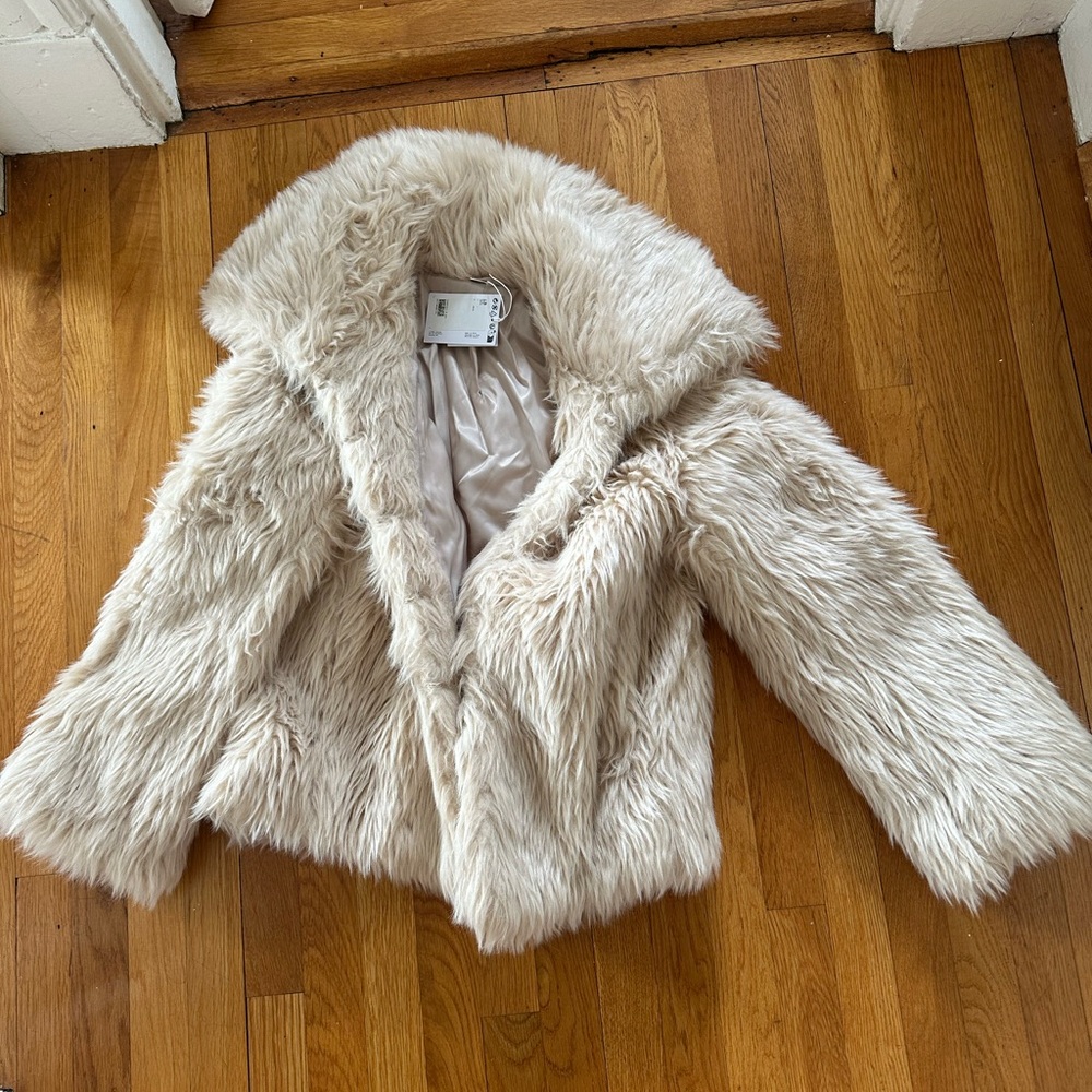 & Other Stories - Oversized Collar Fur Coat - gorgeous Wool Coat in Cream NWT